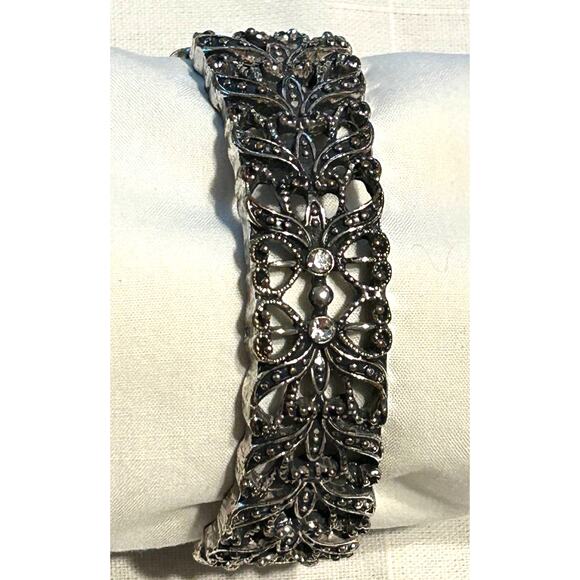 Statement Filigree Bracelet Clear and Black Stones on Silver Tone Hinged Clamper - Picture 6 of 10